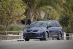 Toyota Sienna SE 2017 года